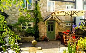 Castle Street Cottage